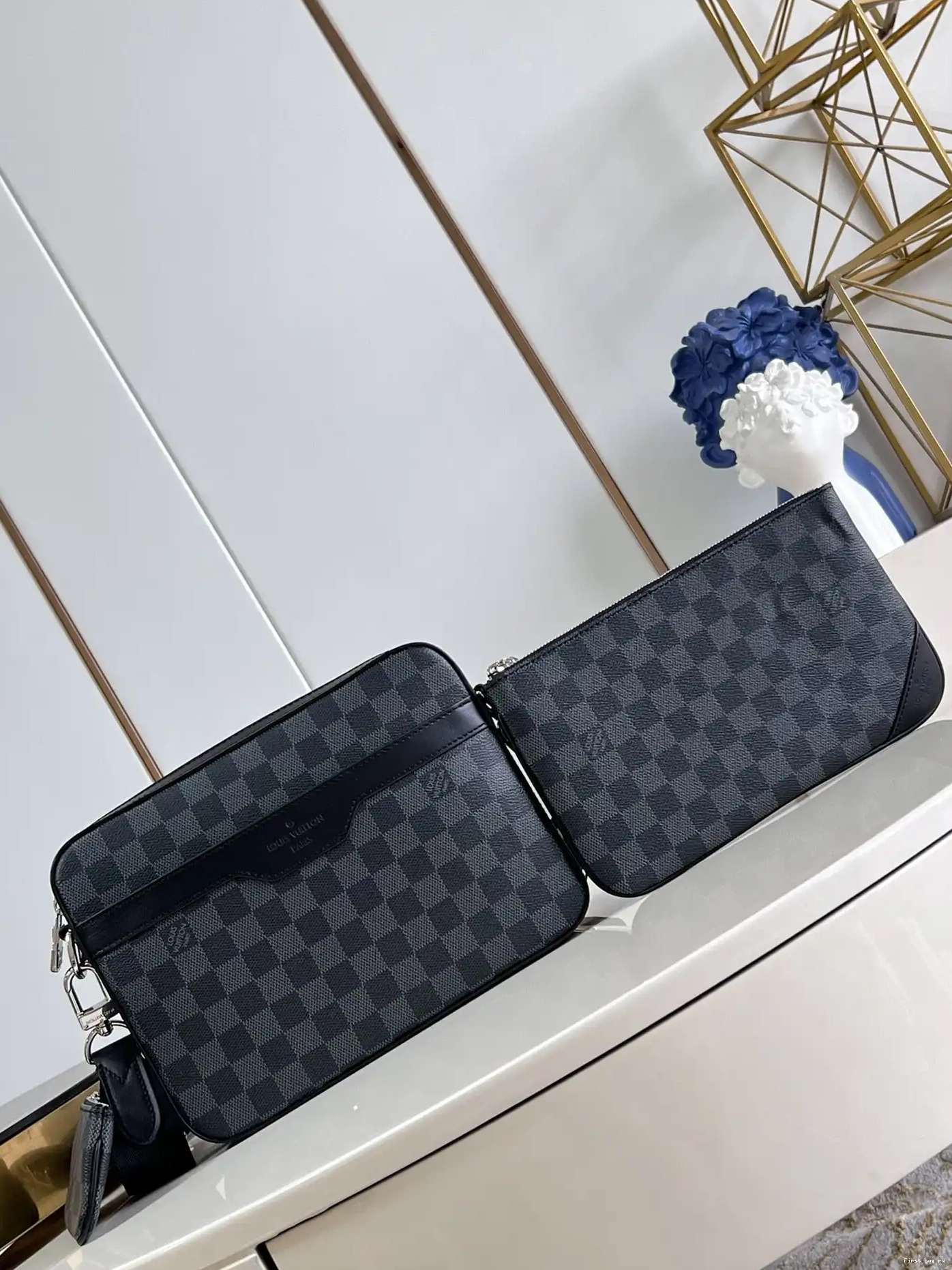 Frstbag ru VUITTON LOUIS MESSENGER TRIO 0604